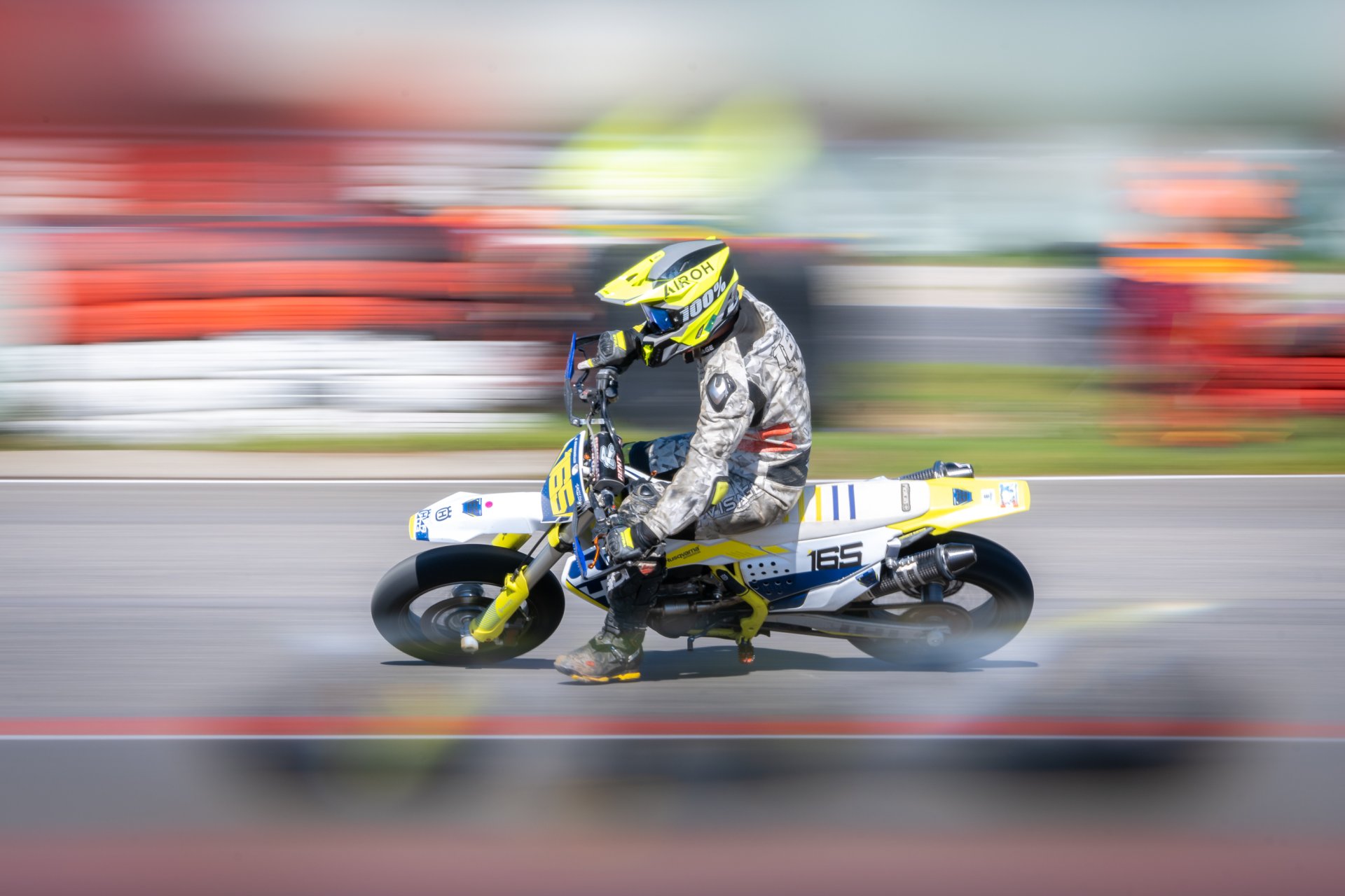 Bild zum Bericht „Supermoto Austria Finale 2025 – Entscheidung am Wachauring“ – GRIPcapture