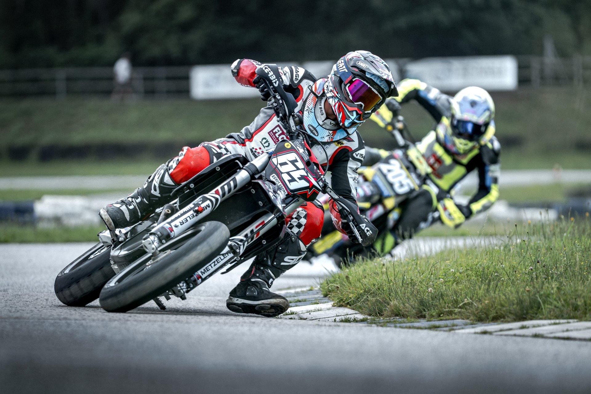 Internationale Supermoto-Action in Greinbach – Motorsport