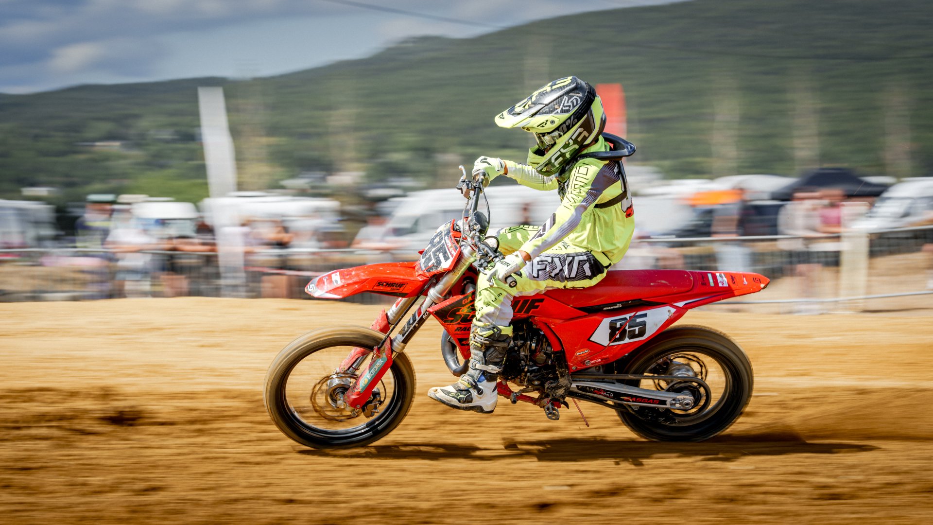 Bild zum Bericht „auner CUP Bad Fischau 2026: Motocross-Rennen bei Staub und Sonnenschein“ – GRIPcapture