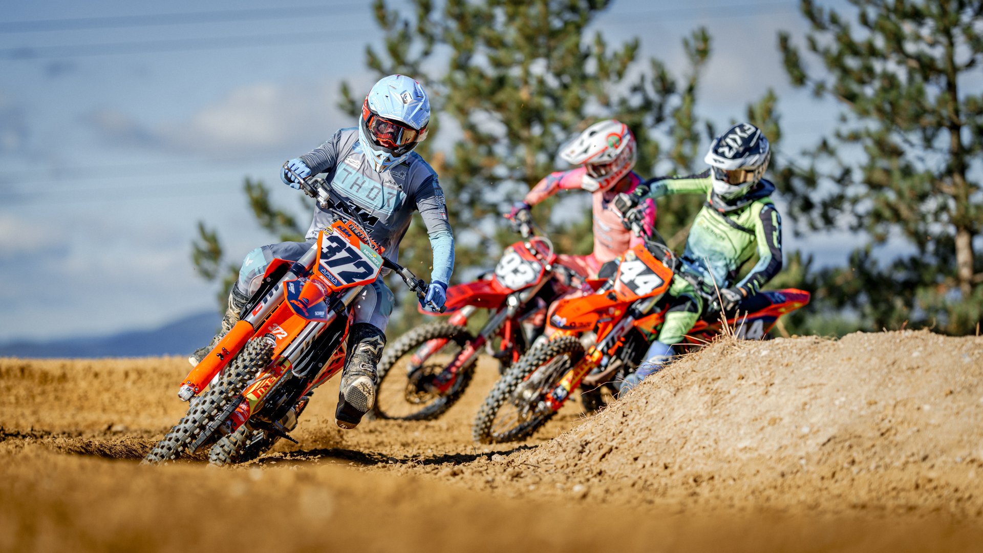 Bild zum Bericht „auner CUP Bad Fischau 2026: Motocross-Rennen bei Staub und Sonnenschein“ – GRIPcapture