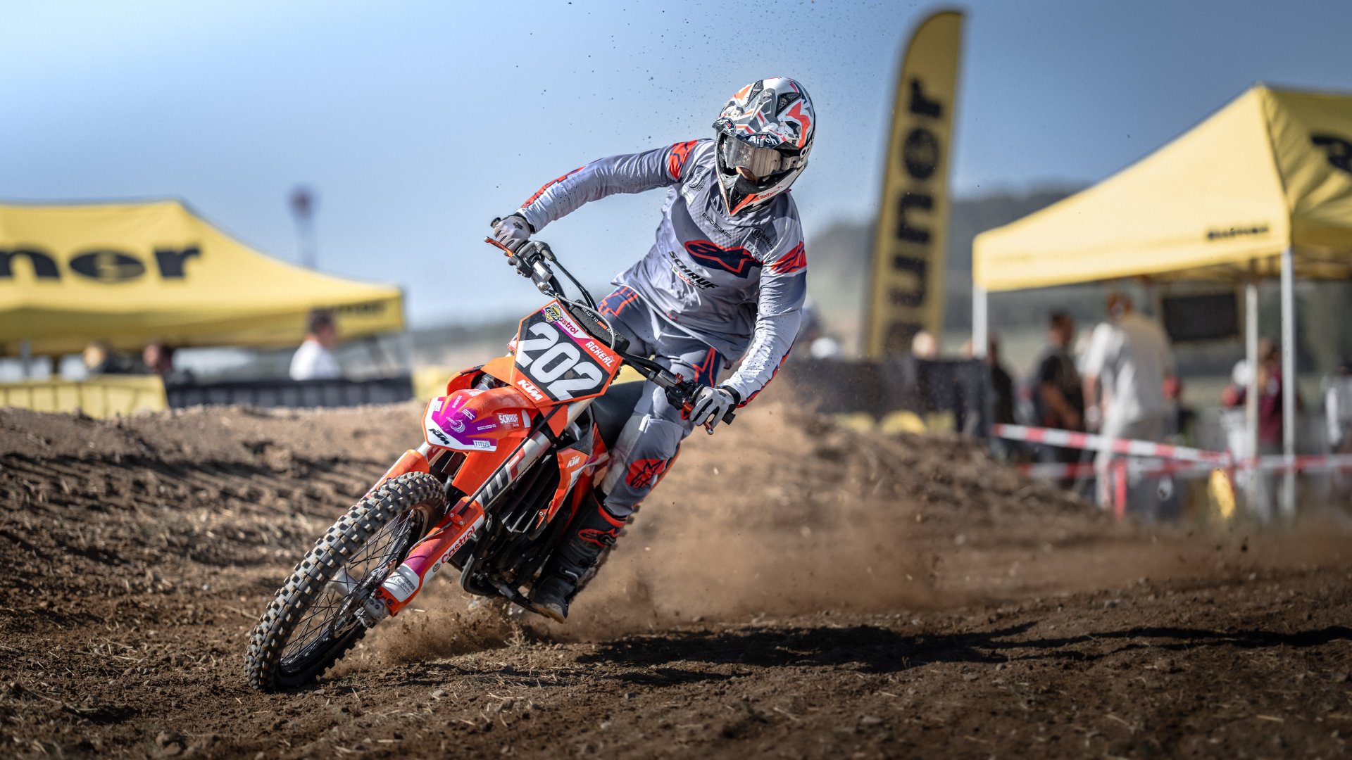 Bild zum Bericht „auner CUP Lest 2026: Staubiges Saisonfinale beim MSC Kronast“ – GRIPcapture